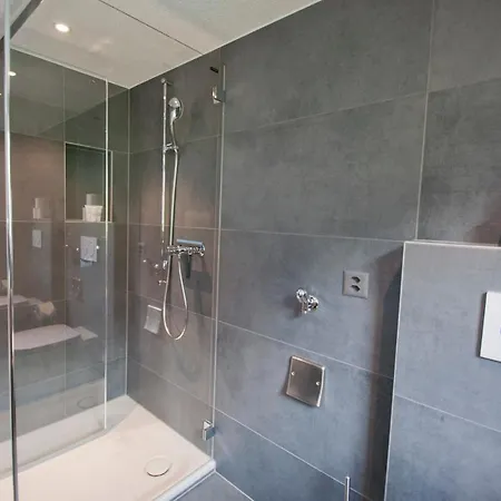 דירה Bishorn, Wiedersehn גראצ'ן